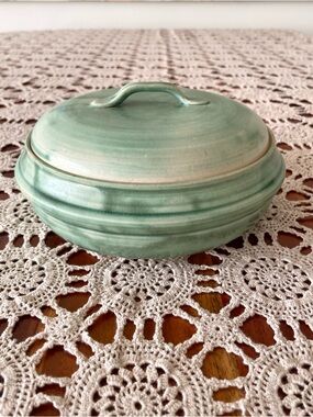 Muskoka Bay Pottery Handmade Artisanal Lidded Ceramic Dish, Seafoam Small